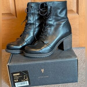 Frye Women's Black Karen Combat Boots 8M